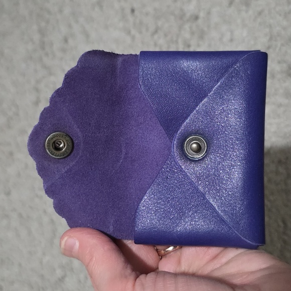 Portland Leather Goods PLG Leather Mini Daisy Wallet Violet Purple - Picture 3 of 3